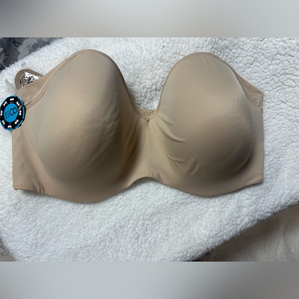 Bali Nude Strapless Bra with attachable Convertible Straps size 42DD or 42E NEW